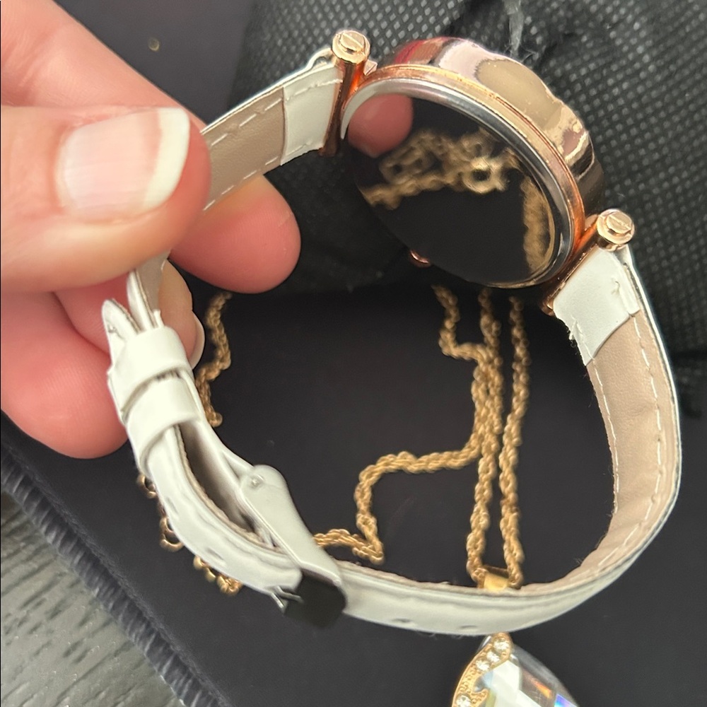 Wrist Watches and jewelry set - Picture 7 of 11